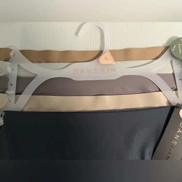 Danskin Super Slim and Thin Laser Cut Tech Sealed No-Show 5 pc Panties Set - Picture 6 of 13